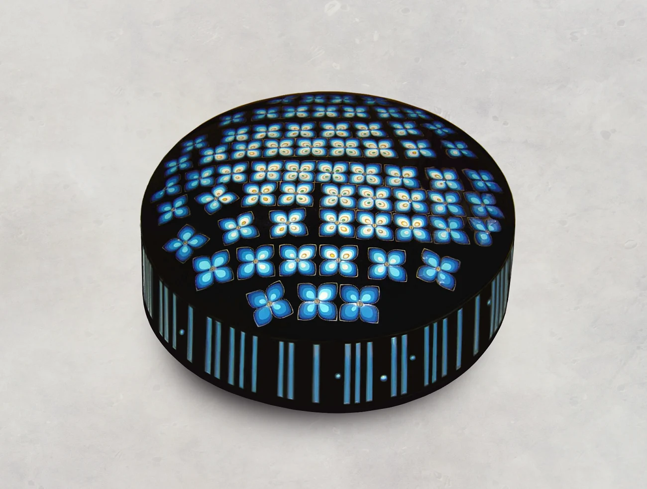 彫漆箱「雨音」 | 菅野かおり Kaori Sugano