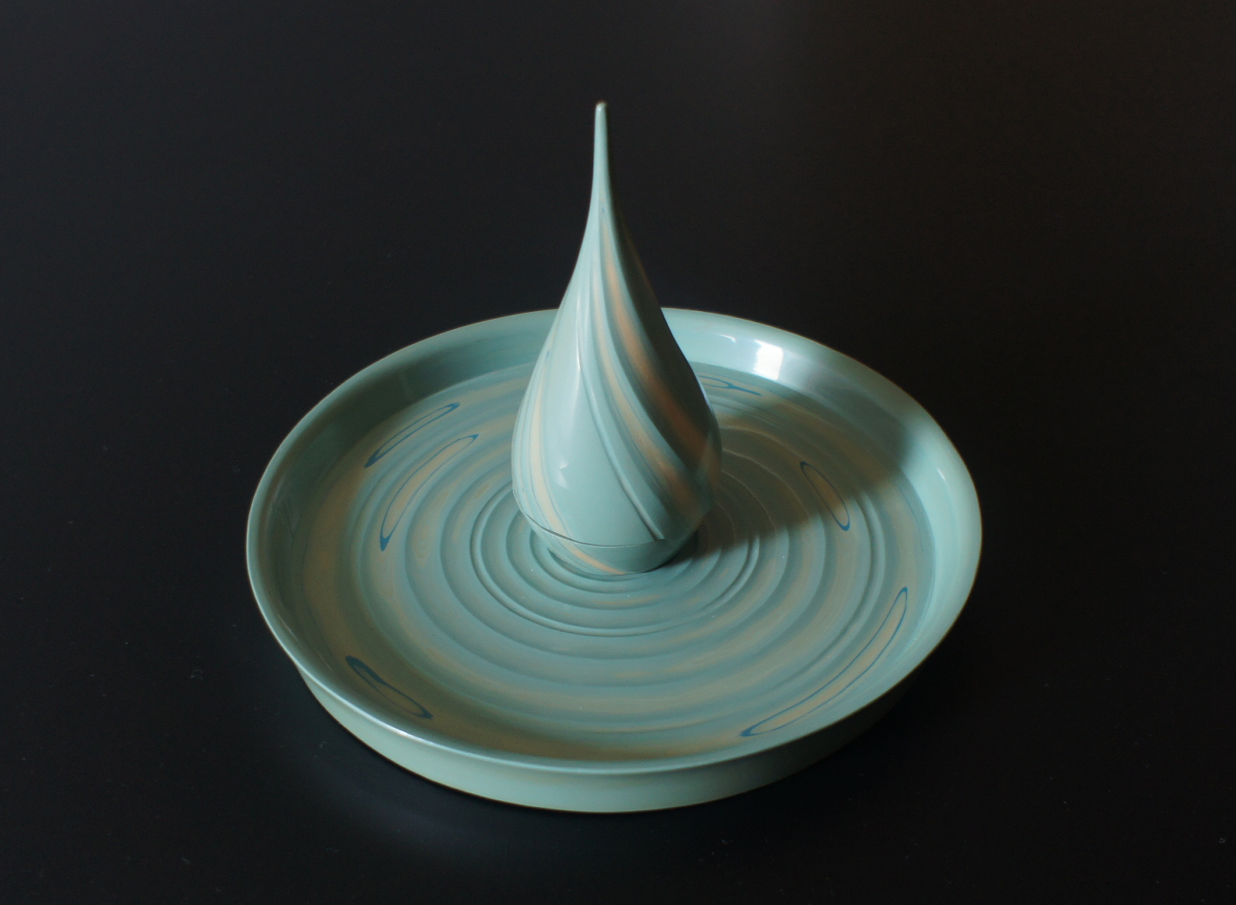 Drop-shaped Incense Container